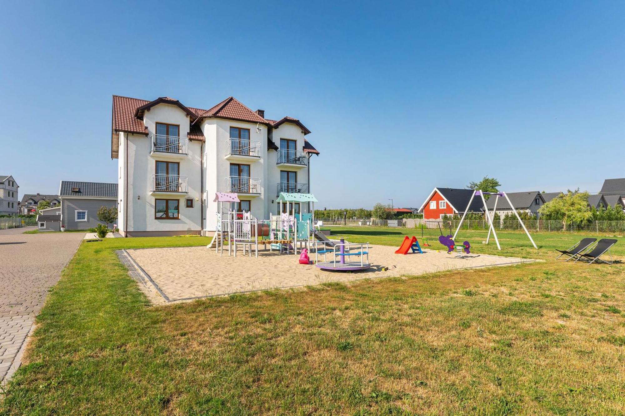 Pokoje Angelo Karwia Exterior foto